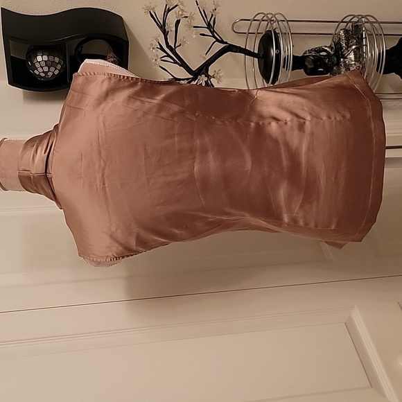 Boston Proper Size 8 Draped Surplice Faux Wrap Top Metallic Champagne Colored - Picture 3 of 12